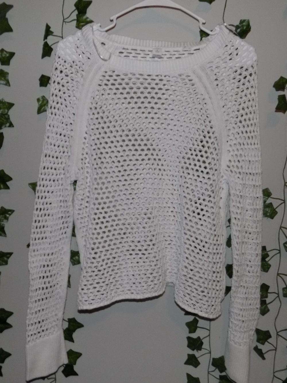 Old Navy Seaside Cotton Open-Knit Raglan Sweater - Picture 2 of 2